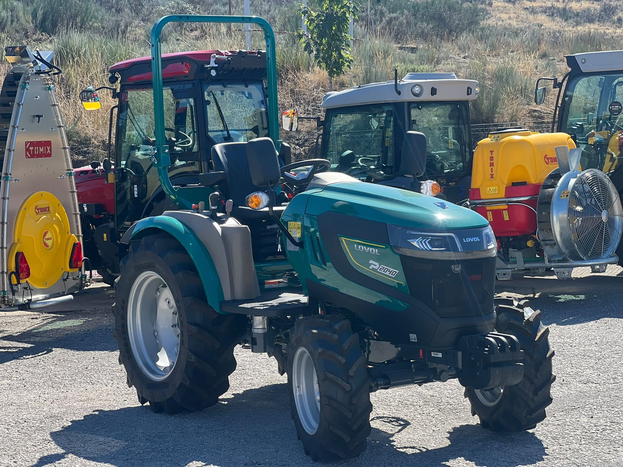 Tractor Lovol P2040